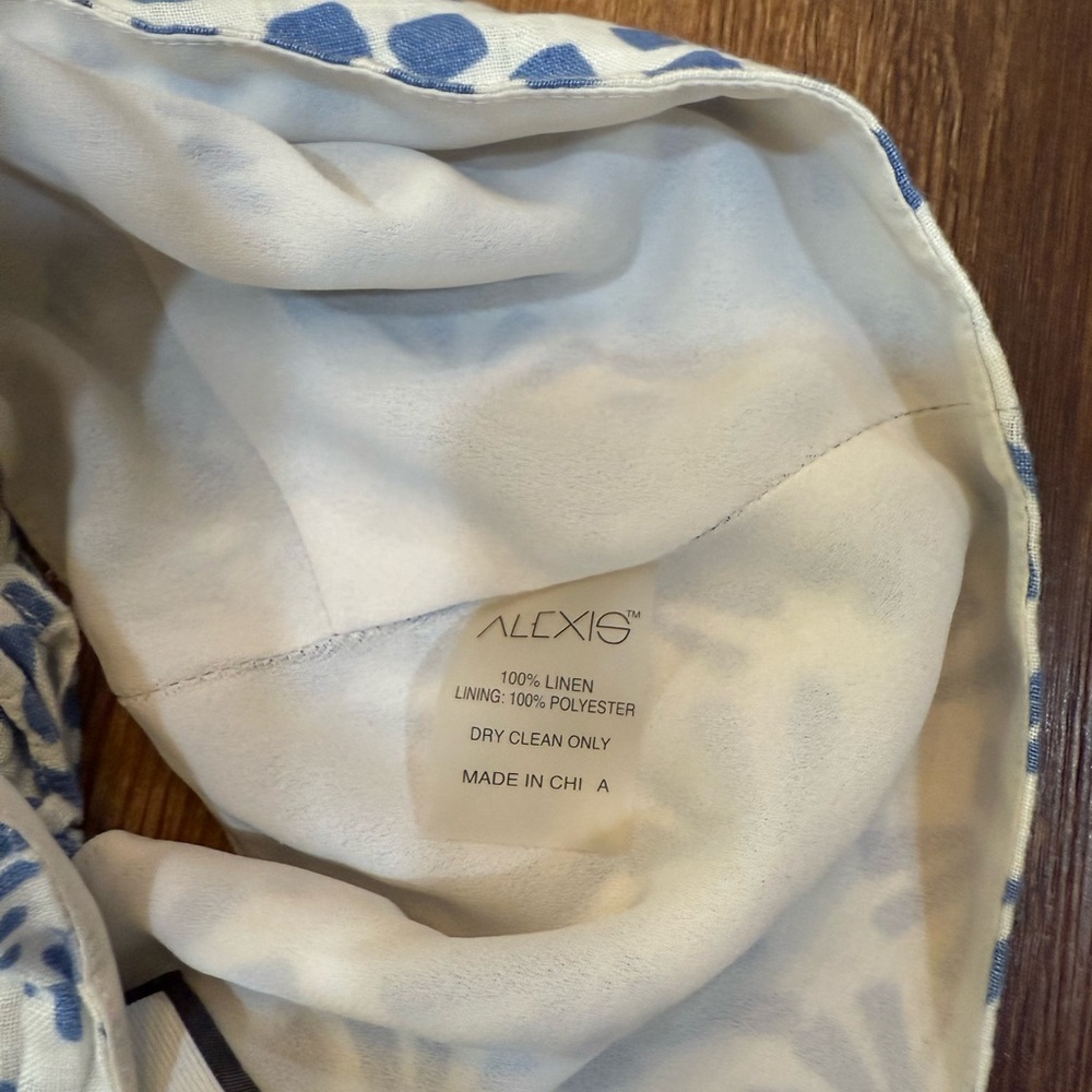 ALEXIS | Intermix Verna Natural Linen Crop Top - Picture 6 of 7